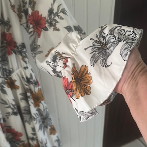 SHEIN Floral Mini Dress with Lace Detail sz M - Picture 7 of 10